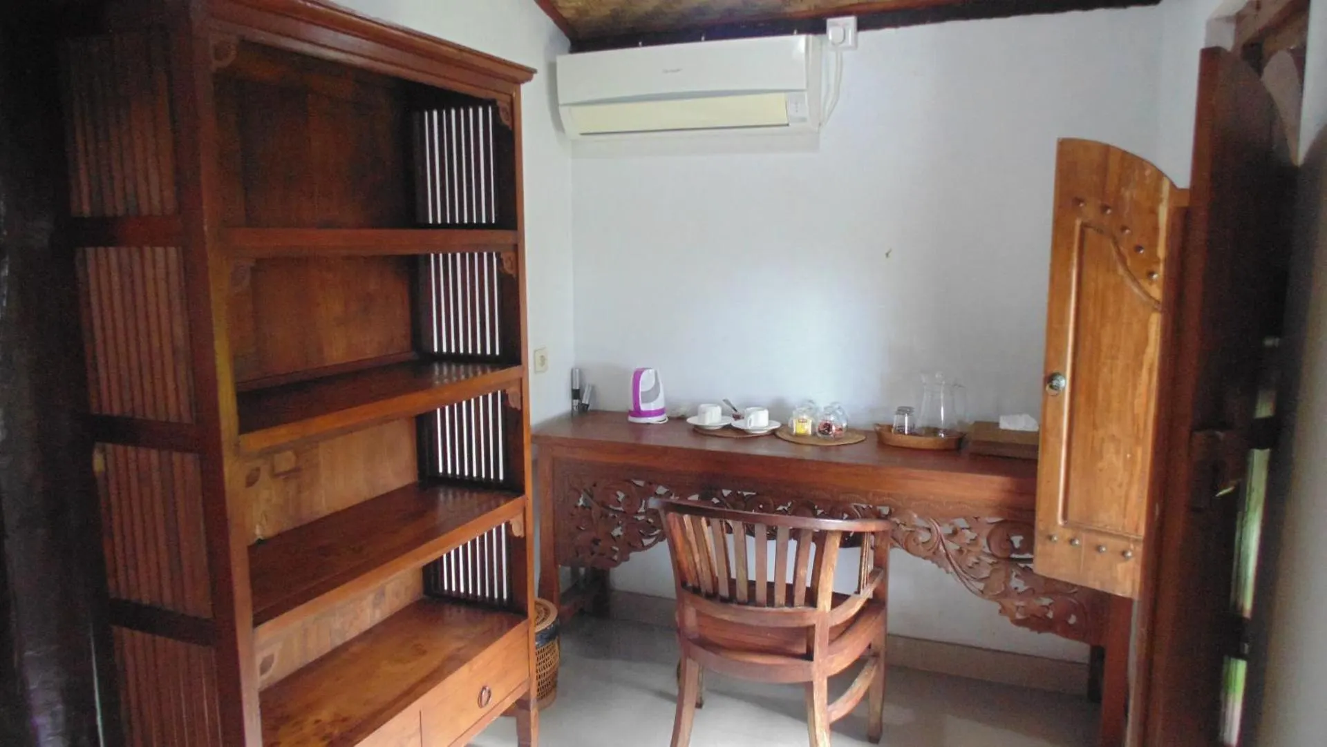 Superior Teak House — view 4