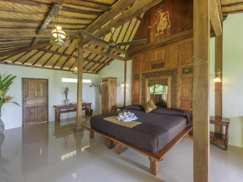 Superior Teak House — Handcrafted Teak House